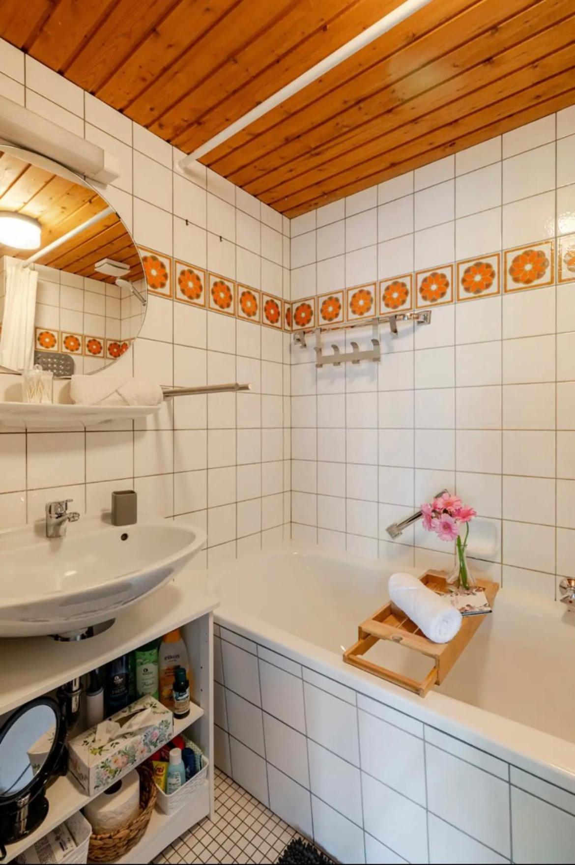 ザスバッハヴァルデンAn Wanderwegen Gelegen Mit Terrasse Und Boxspringbettアパートメント エクステリア 写真